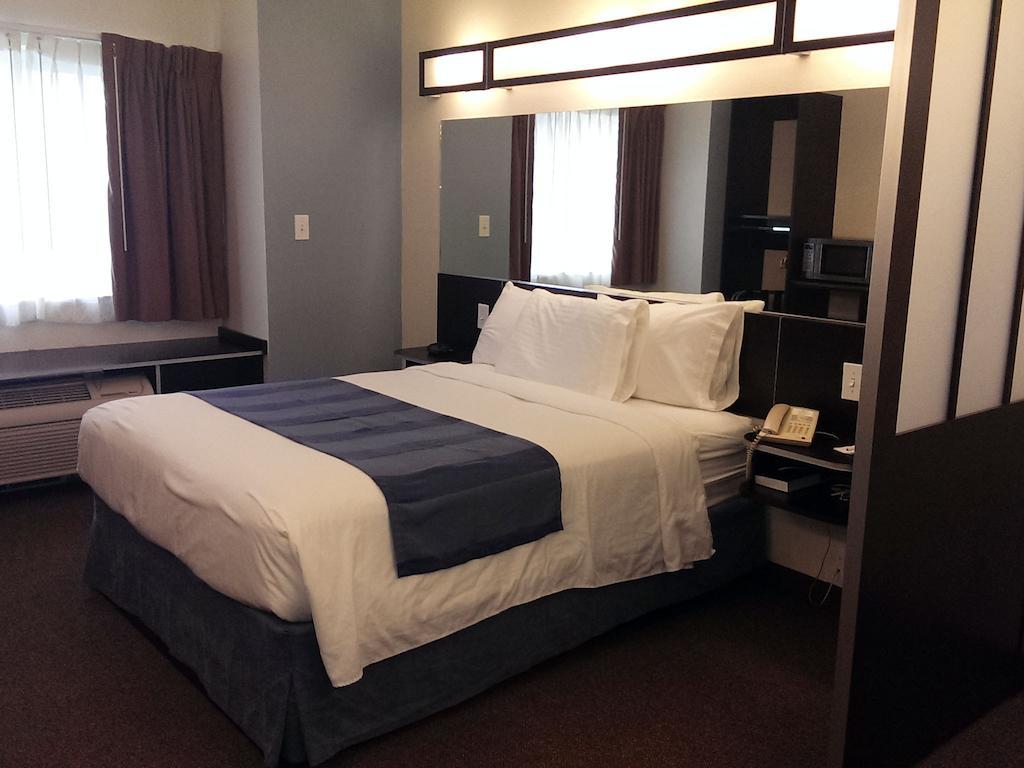 Three Rivers Inn & Suites Port Arthur Camera foto