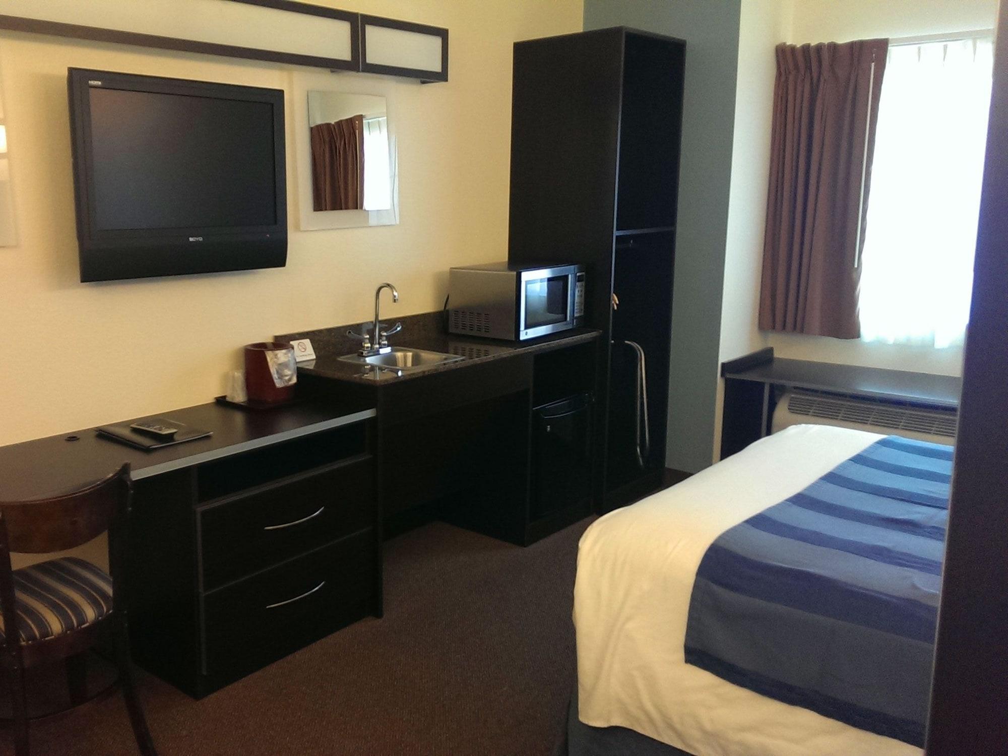 Three Rivers Inn & Suites Port Arthur Esterno foto