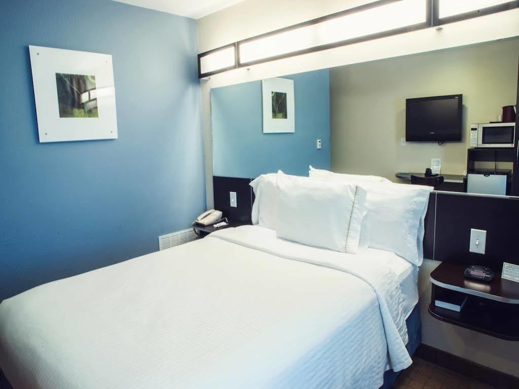 Three Rivers Inn & Suites Port Arthur Esterno foto